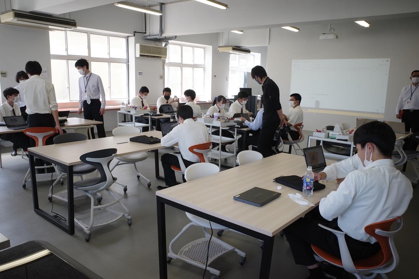 広島工業大学高校 STEAMカリキュラムレポ