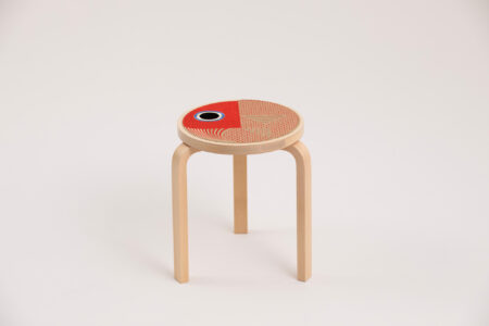 名作スツールのカスタマイズ